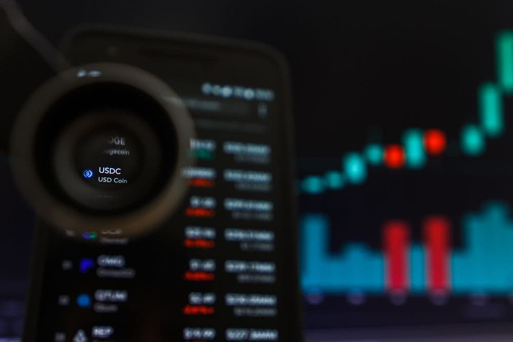 Arthur Hayes critique l'introduction en bourse de Circle, citant la dépendance à Coinbase comme une faiblesse majeure
