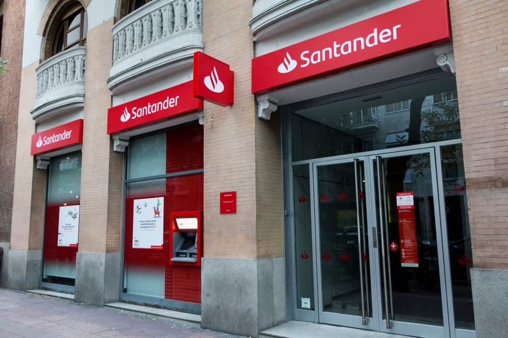 Santander plant Euro- und Dollar-Stablecoins  im Zuge des Wandels der EU-Kryptoregulierung
