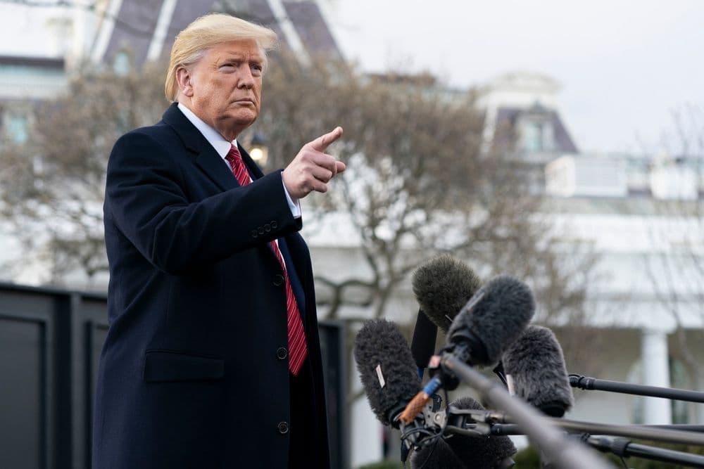 desktop-les-critiques-de-trump-envers-la-fed-suscitent-lanxiété-du-marché-laissant-la-crypto-dans-lincertitude