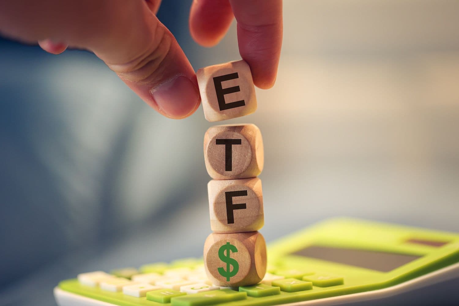 Пояснення про ETF: Від традиційних ринків до криптовалют